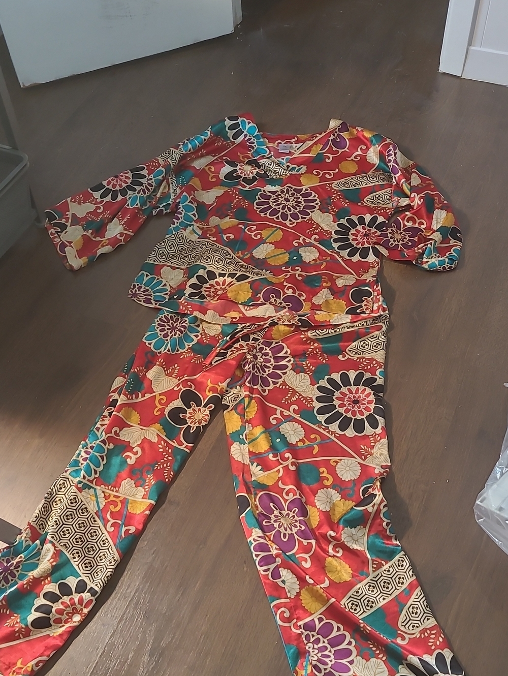 Kids Red Floral Pattern Pajama Set